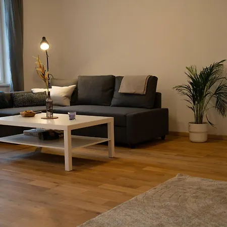 Apartment Xxxxxxx